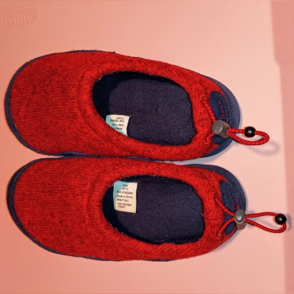 LL Bean Sweater Fleece Slippers Little Garnet Shades Kids' 10-11
